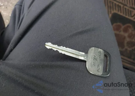 2003 Toyota Matrix Standard из США, поврежденный, VIN 2T1KR32EX3C060760